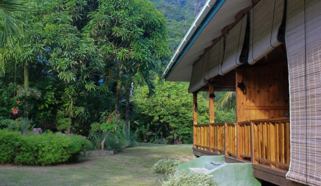 BOIS-DAMOUR-EXTERIEUR-2-1024x593