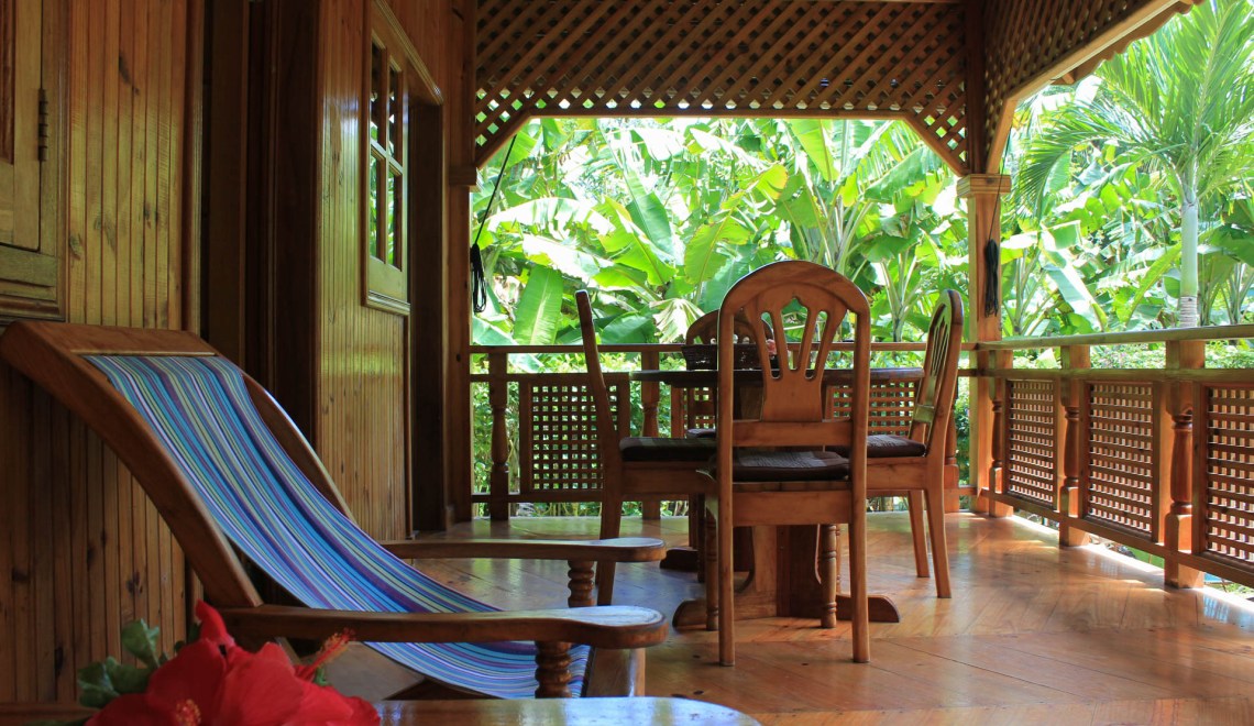 BOIS-DAMOUR-EXTERIEUR