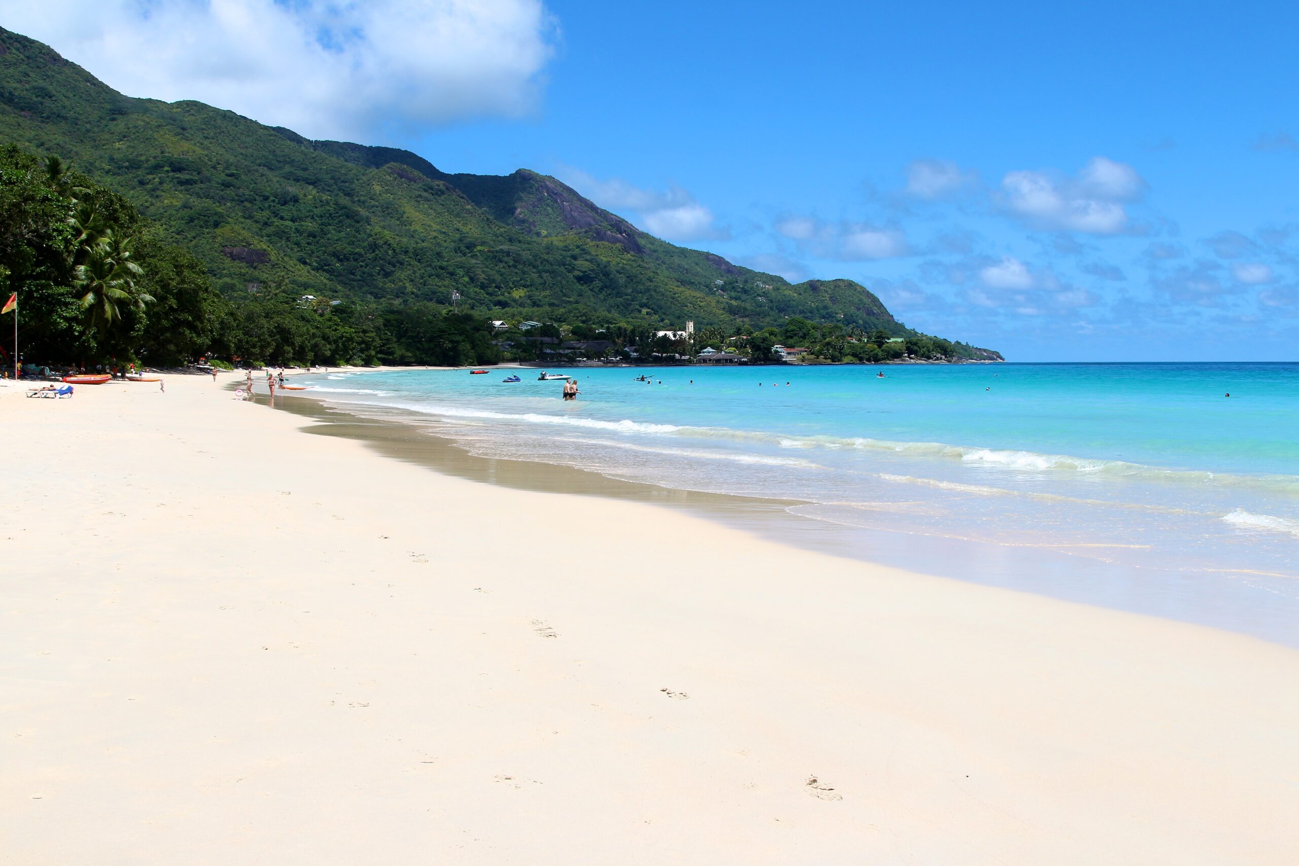 New Self Catering, Guesthouse, Mahé, Beau Vallon Beach, Seychelles