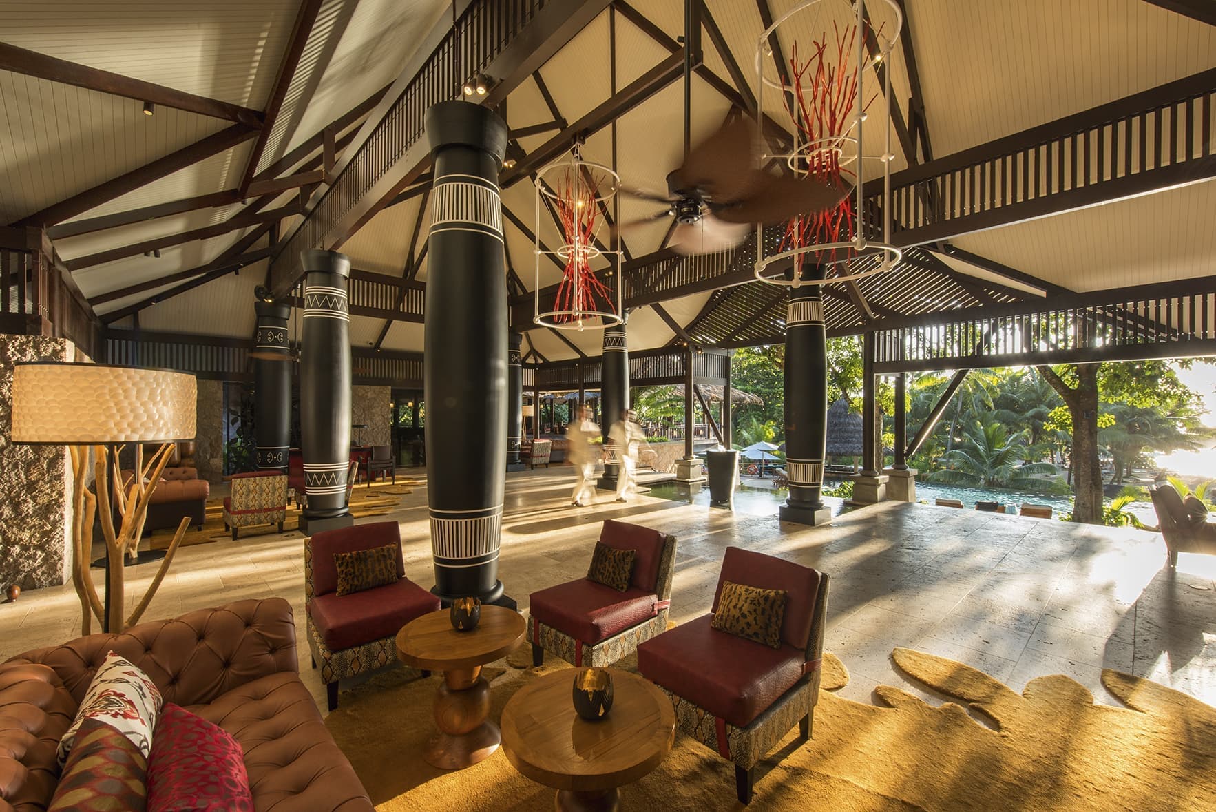 constance-lemuria-salon